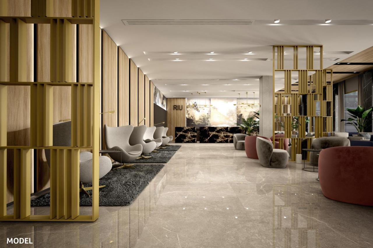Hotel Riu Plaza London Victoria Extérieur photo