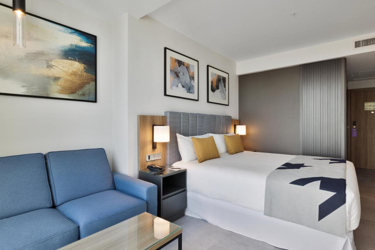 Hotel Riu Plaza London Victoria Extérieur photo